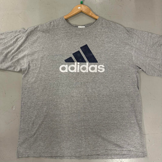 Adidas T-shirt big logo